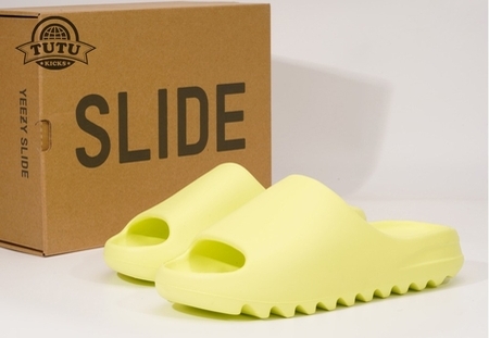 Yeezy SLIDE "Glow Green" SIZE: 38-48