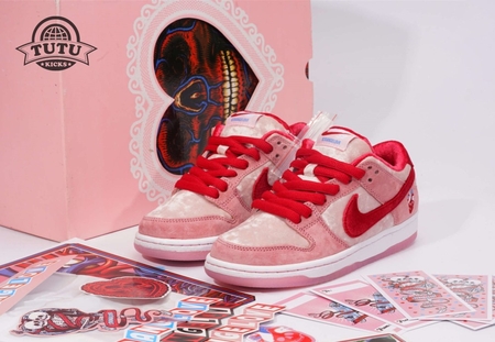 Strangelove x Nike SB Dunk Low Pro QS Valentine's Day Limited SIZE: 36-46