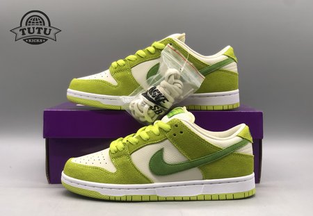 Nike SB Dunk Low "Green Apple"