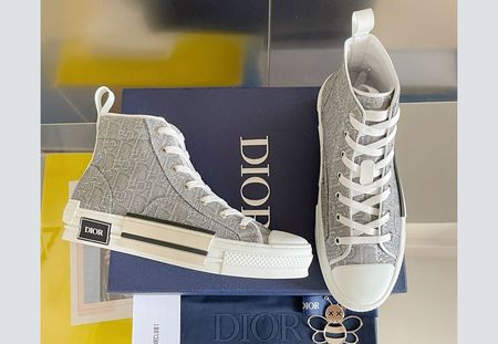 Dior B23 High TopRuthenium Metallic Thread Dior Oblique Jacquard SIZE: 35-46